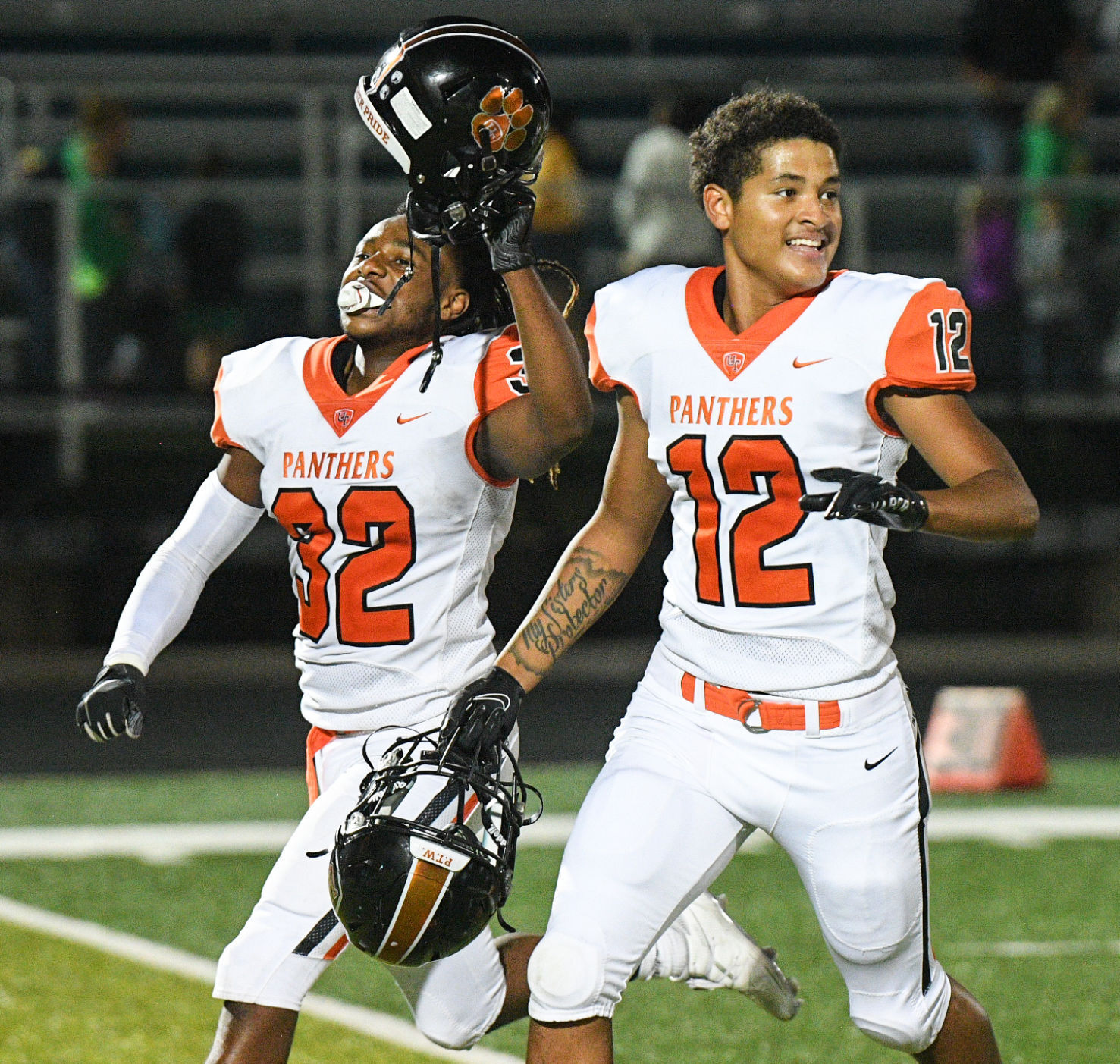 091021-qc-spt-ut-geneseo-fball-034